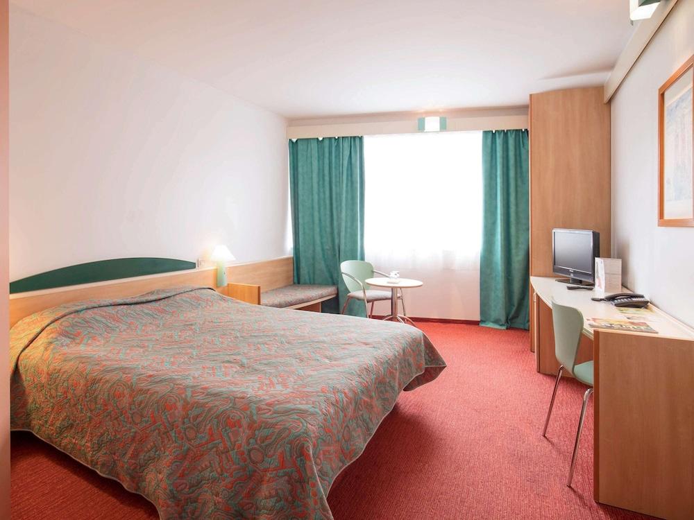Continental Forum Palatul Parlamentului Hotel 4*